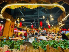 -老滇山寨•云南特色菜•地方菜•民族风情歌舞表演(金碧店)