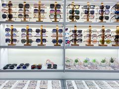 -潘多拉眼镜·蔡司依视路明月(潘家园店)