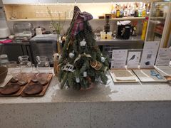 -春树下·树屋花房西餐厅(罍街AS1980店)