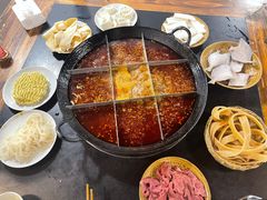 -苟味道老火锅(黄桷坪店)