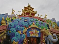 -七彩云南欢乐世界