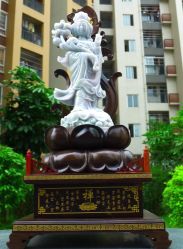 -倾城琪缘珠宝