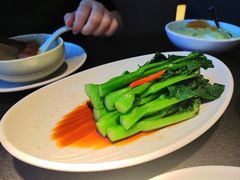 -蝴蝶里·粤菜·点心(滨江龙湖店)