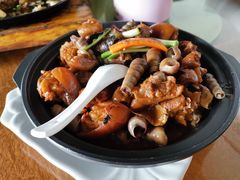 钉螺猪手-东馆和天下特色餐饮(工农店)