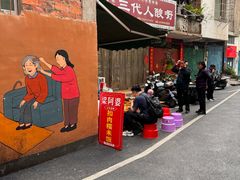 -梁阿婆廿年老牌扣肉糯米饭
