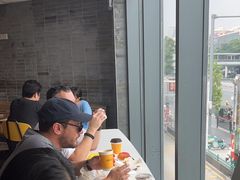 -麦当劳(中山大道中店)