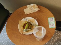 -星巴克(长沙友阿奥特莱斯店)