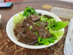 猪红生菜-陈光记烧腊店(罗保博士街店)