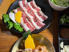 -山居屋炭火烧肉(厚街万达店)