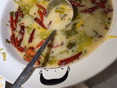 -江渔儿酸菜鱼·拔草餐厅(虎门君乐汇店)