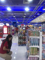 -玩具反斗城(正大广场店)