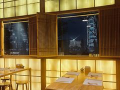 -蟹家大院 · 独揽江景(滨江店)