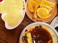 -亮欢寨酸汤鱼(沙冲路店)