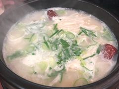 -神仙雪浓汤(明洞店)