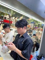 -藤野造型专业烫染接发