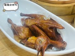 红烧乳鸽-赏点粤式点心(广州塔店)
