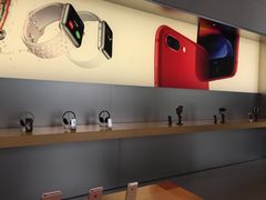 -Apple零售店(华贸购物中心店)