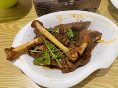 羊蹄-新兴羊肉砂锅