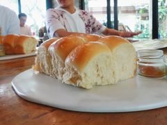 -植物园哈利亚餐厅