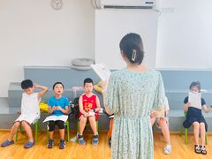 -蓝话筒·少儿成人演讲口才·主持朗诵·戏剧表演(大华第一坊店)