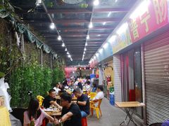 大堂-蚝哥花姐湛江烤生蚝(美丽湾市场店)