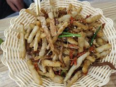 -江城燕子大排档(江汉路步行街店)