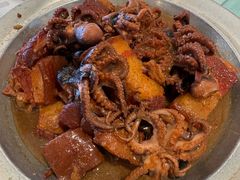 八爪鱼炖五花肉-赶海部落海鲜城(海阳路店)
