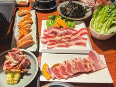 -山之屋炭火烧肉·生啤畅饮(大朗万科中央公园店)