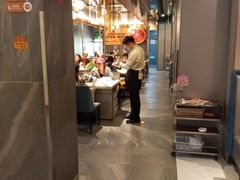 -海底捞火锅(长宁路龙之梦店)