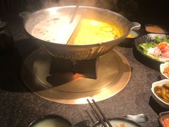 -湊湊火锅·茶憩(新中关购物中心店)