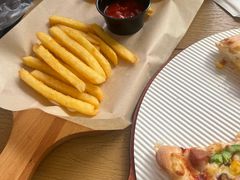 -必胜客(WOW昙华林店)