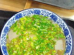 -陇上全荟兰州传统牛肉面(延吉路店)