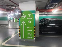 -北外滩来福士办公楼西塔-地下停车场