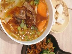 -康师傅私房牛肉面(马泉营奥莱店)