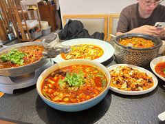 -万重锦·人文川菜馆(骡马市店)