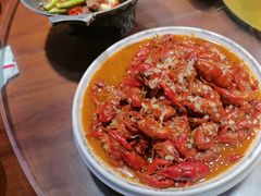 -川流不息·地道川菜·小龙虾(松东路店)