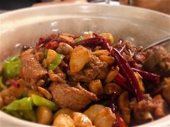 大理永平黄焖鸡配油煎面-泓0871臻选云南菜·味庄