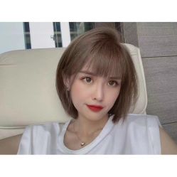 -变画·发型STUDIO