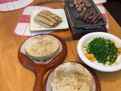 -哈啾嗨·蒙文化主题餐厅(京汉新城店)