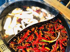 -纸盐河码头火锅(十八梯店)