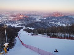 -中旅松花湖滑雪场