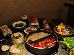 -三出山火锅(南京万象天地店)