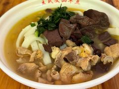 -文山荷鲜居(翠湖店)