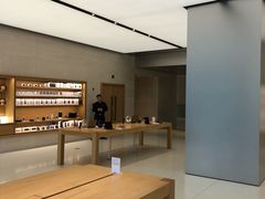 -Apple零售店(玄武湖店)