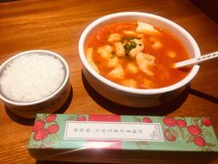 -渝是乎酸菜鱼(龙旗购物中心店)