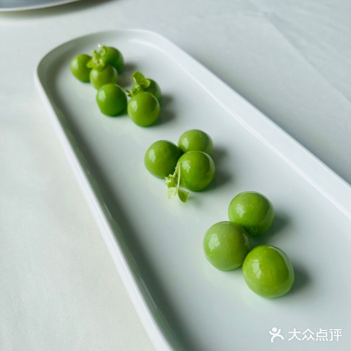 扶摇湘宴·烤鸭·湘粤宴(中关村·北大店)阳光玫瑰青提图片