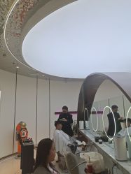 -In Style Hair Salon