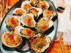 -蚝哥花姐湛江烤生蚝(美丽湾市场店)