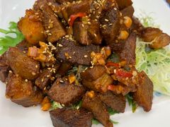 -伊源鼎盛餐饮服务有限公司
