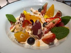 酸奶鲜果沙拉-阿妮叶李(光谷世界城店)